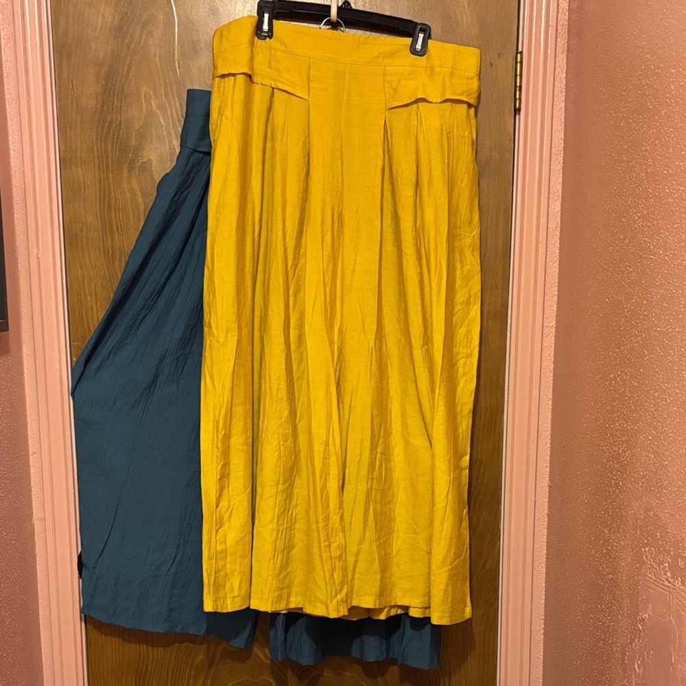 2 Pairs SHEIN Palazzo Pants
